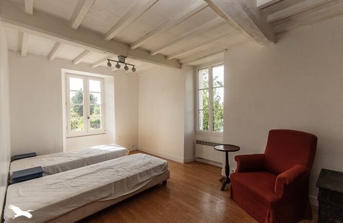 Maison en pierre de 6 pièces principales — photo 5