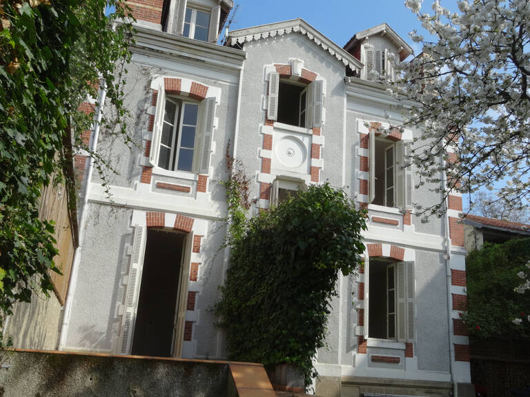 Exclusivité - Tarbes centre, Jardin Massey, quartier Ferrere - Maison de caractère — photo 1