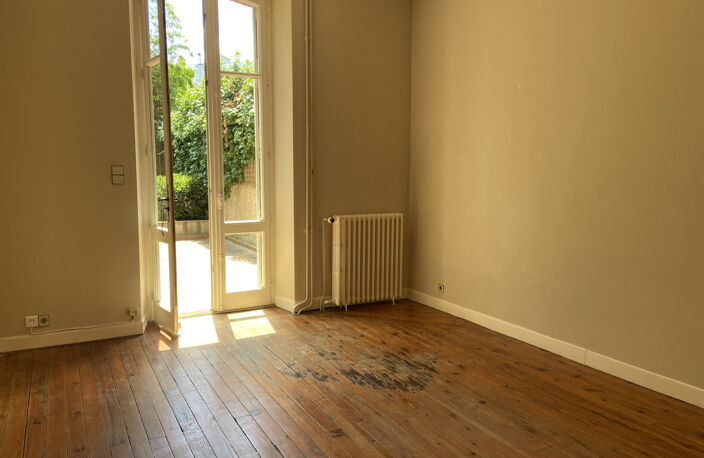 Exclusivité - Tarbes centre, Jardin Massey, quartier Ferrere - Maison de caractère — photo 5