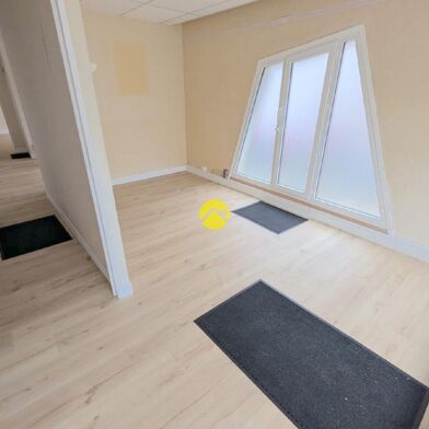 Maison 2 pièces 77500 €