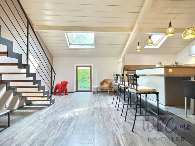 Duplex — photo 1