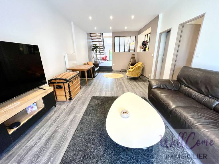 Duplex — photo 1