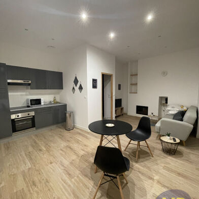 Appartement 1 pièces 470 €