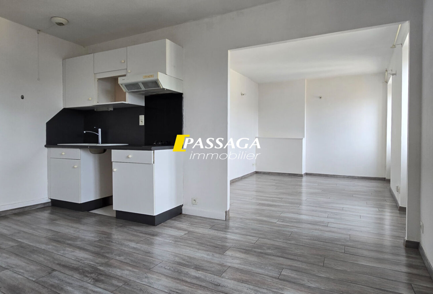 Appartement Rignac 2 pièce(s) 58.91 m² — photo 1