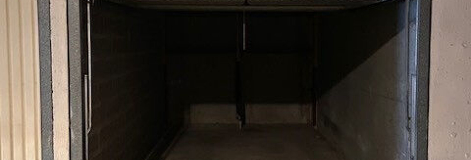 Garage   m² à louer à Bonsecours (76240)