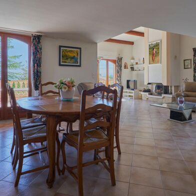 Maison 4 pièces 465000 €