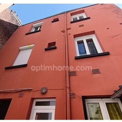 Immeuble  213900 €