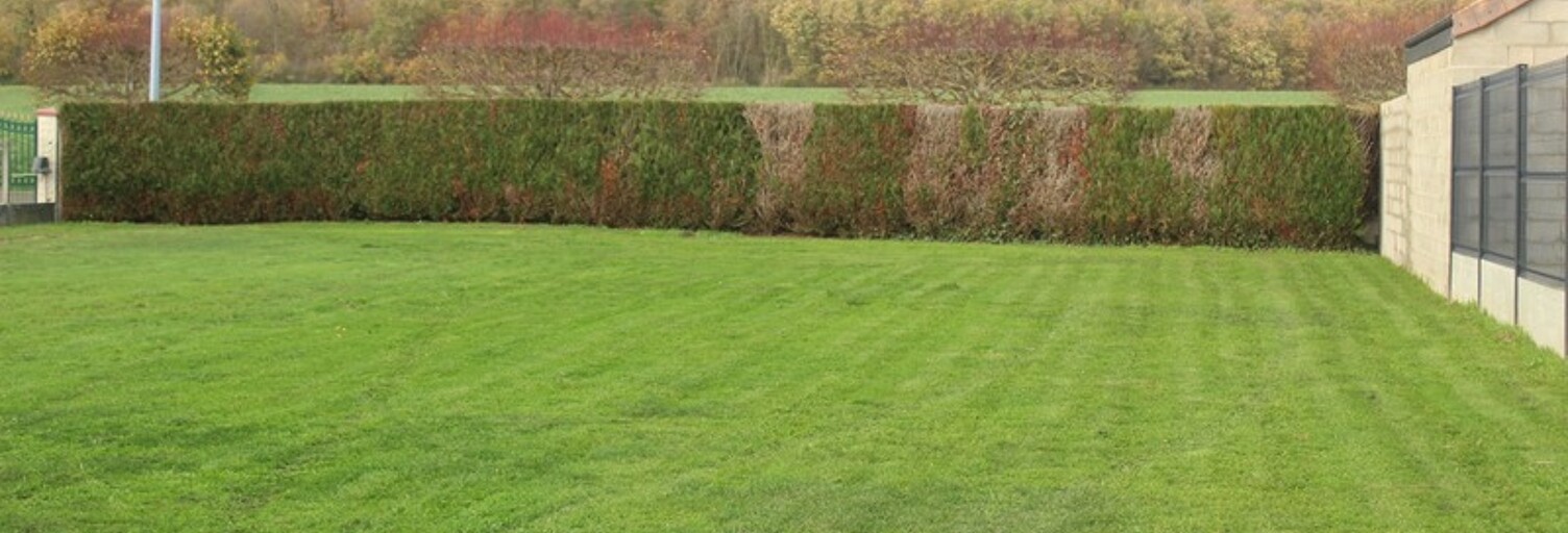 Terrain  821 m² à vendre à Saint-Aubin-des-Bois (28300)