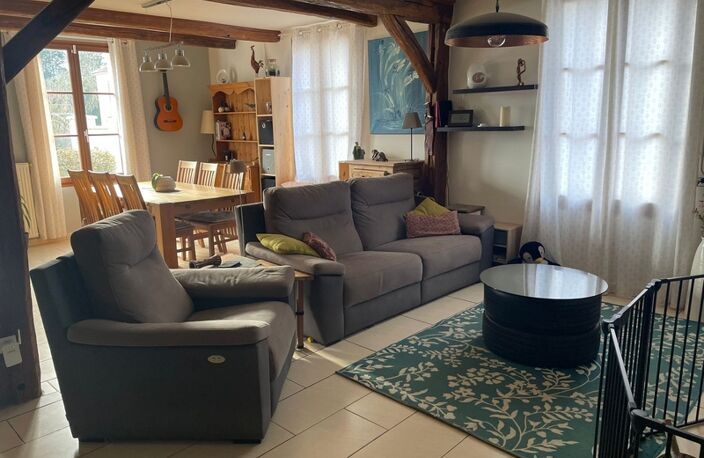 MAISON DE CARACTÈRE PROCHE DU LAC — photo 5