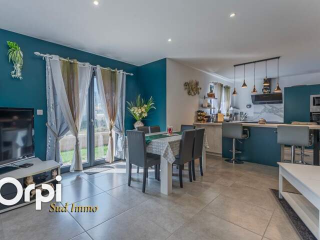 Maison À Vendre — photo du bien