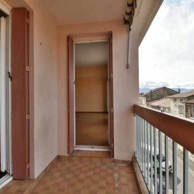 Appartement 3 pièces 115000 €