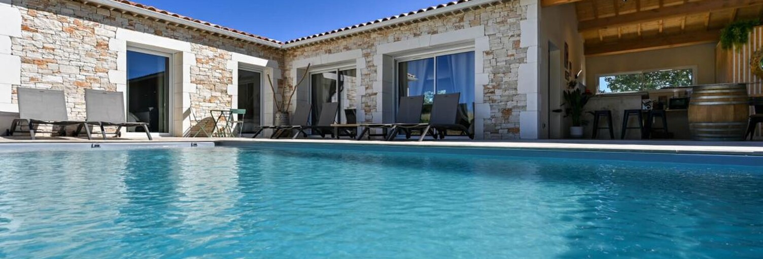 Maison 5 Pièces 130 m² à vendre à Saint-Privat-de-Champclos (30430)