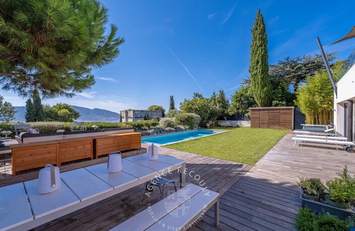 MAISON CONTEMPORAINE AVEC PISCINE ET VUE MER -  PERIER/ROUCAS - — photo 5