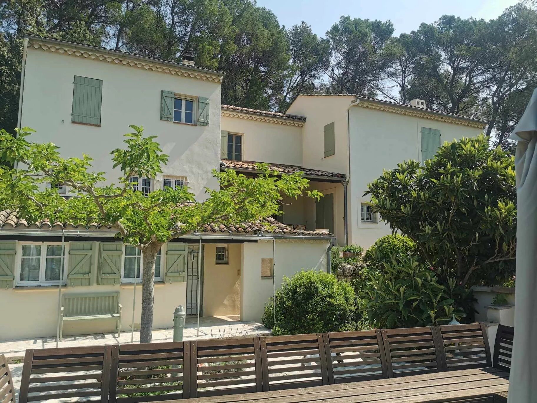 Villa / Maison  T7 à vendre Lorgues 83510