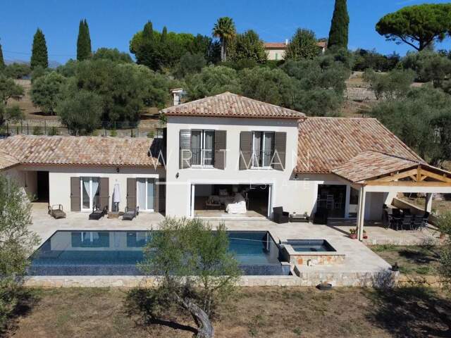 Recente maison à pied du village avec appartement indépendant - — photo du bien
