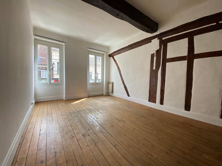 Appartement à Pacy-sur-Eure — photo 1