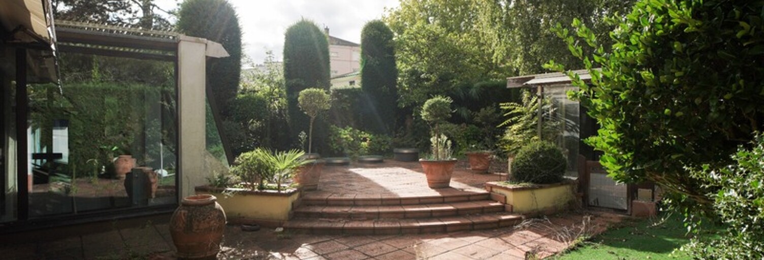 Maison 5 Pièces 181 m² à vendre à Mâcon (71000)