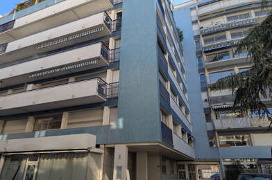 Commerce 2 pièces 130000 €