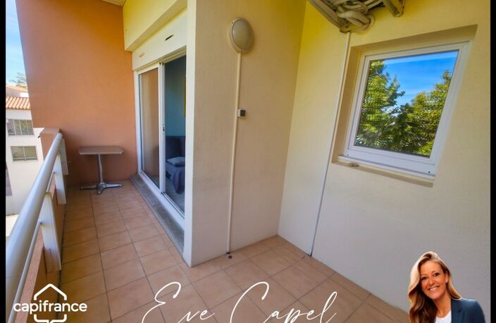 Appartement à vendre 3 pièces LE CAP D'AGDE (34), DUPLEX T3 - 400 m des plages - Vendu Meublé - dans résidence avec Piscine & Ascenseur — photo 3