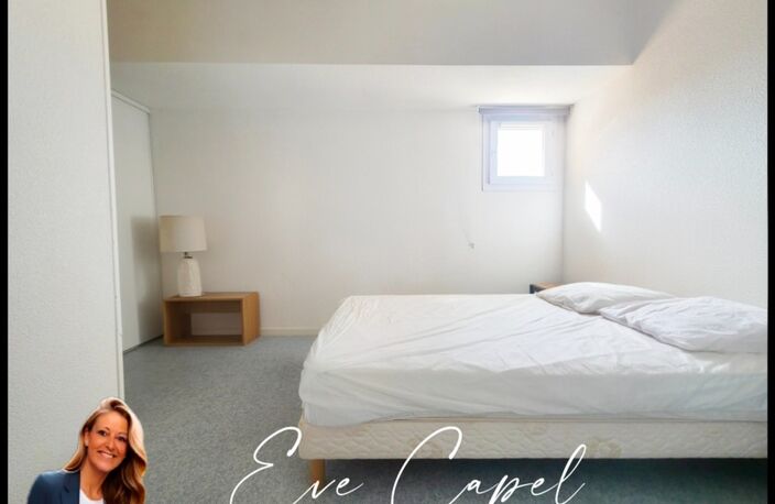 Appartement à vendre 3 pièces LE CAP D'AGDE (34), DUPLEX T3 - 400 m des plages - Vendu Meublé - dans résidence avec Piscine & Ascenseur — photo 4