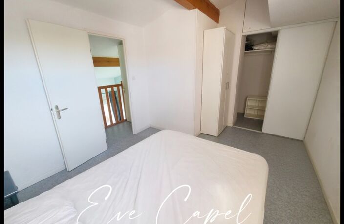 Appartement à vendre 3 pièces LE CAP D'AGDE (34), DUPLEX T3 - 400 m des plages - Vendu Meublé - dans résidence avec Piscine & Ascenseur — photo 5