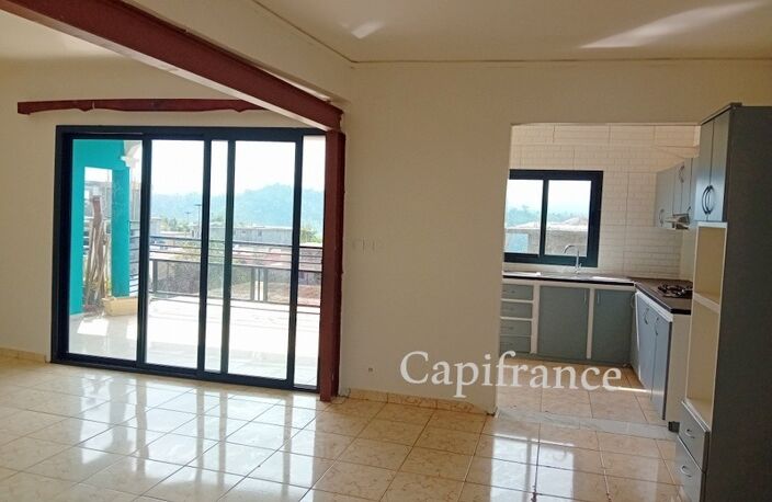 Appartement à louer 5 pièces MTSANGAMOUJI (976) — photo 5