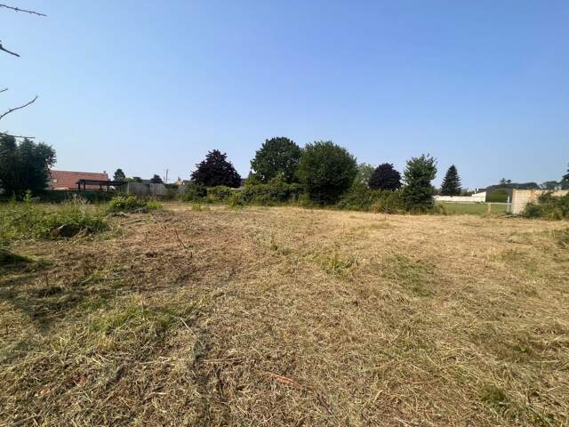 HAUDIVILLERS (60) - Terrain à bâtir - 807m² — photo du bien