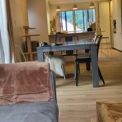 Appartement 4 pièces 1159 €