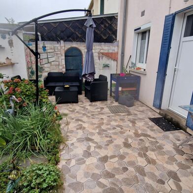 Maison 4 pièces 180100 €