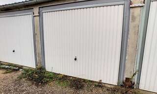 Garage   m² à louer à Orléans (45000)