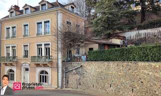 Immeuble  250 m² à vendre à Thizy-les-Bourgs (69240)