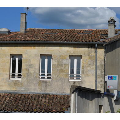 Appartement 10 pièces 149700 €