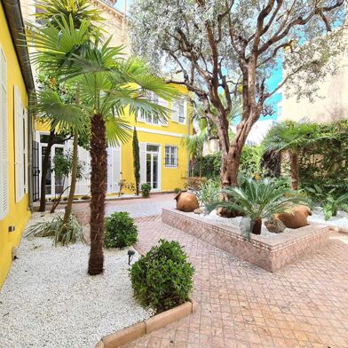 Maison 4 pièces 2350000 €