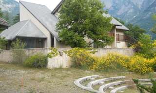 Terrain  60323 m² à vendre à Châteauroux-les-Alpes (05380)