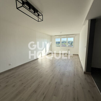 Appartement 3 pièces 951 €