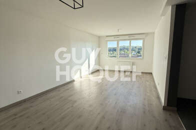 Appartement 3 pièces 951 €