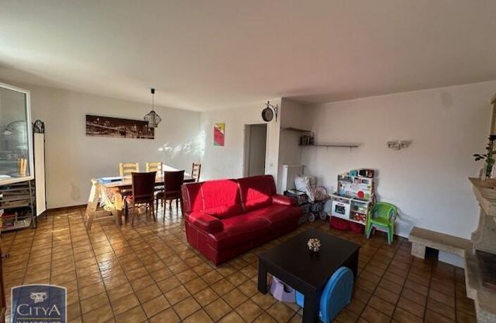 Vente maison 4 pièces 95 m² Niort (79000) — photo 2