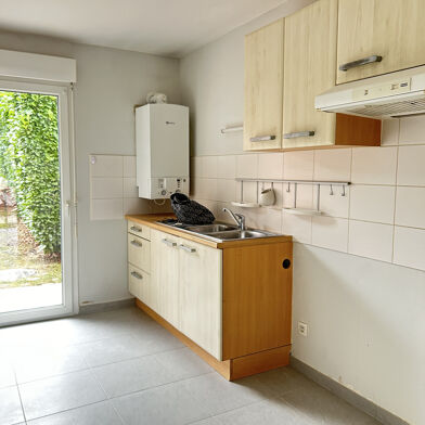 Maison 5 pièces 1565 €