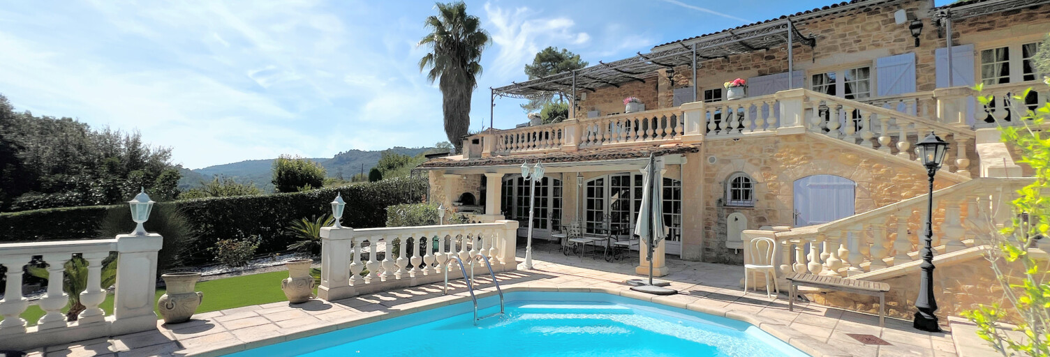 Maison 7 Pièces 212 m² à vendre à Le Tignet (06530)