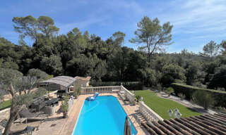 Maison 7 Pièces 212 m² à vendre à Le Tignet (06530)