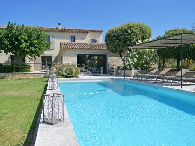 Maison d'architecte avec piscine et vues entre Gordes et Ménerbe — photo du bien