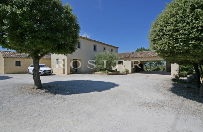 Maison d'architecte avec piscine et vues entre Gordes et Ménerbe — photo 4