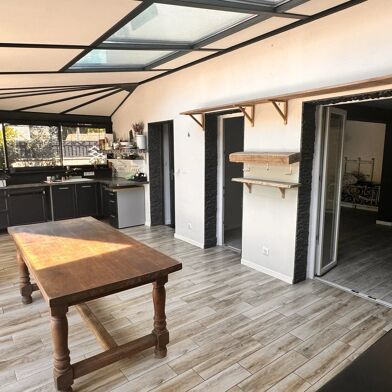 Maison 8 pièces 329000 €