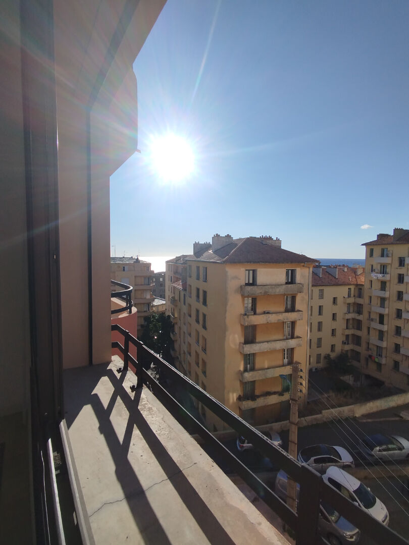 Appartement 3 pièces  à louer Bastia 20200