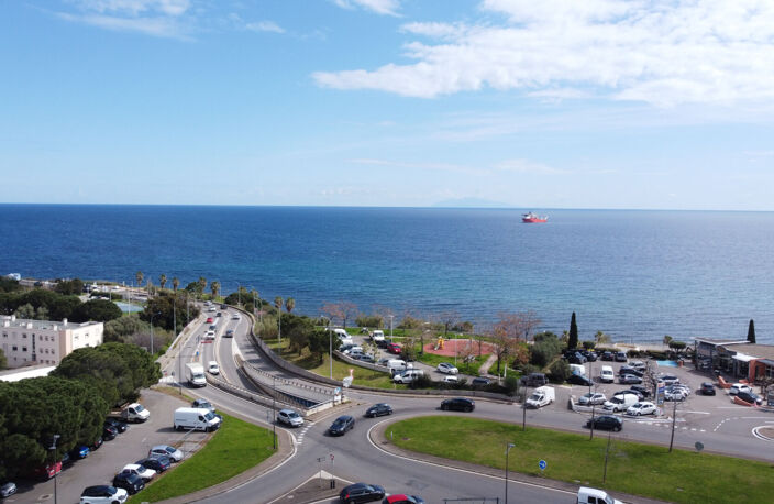 Bureaux de standing divisibles ou en plateaux complets, aux portes de Bastia — photo 2