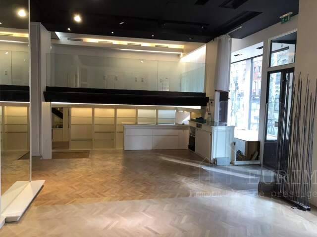 Local commercial — photo du bien