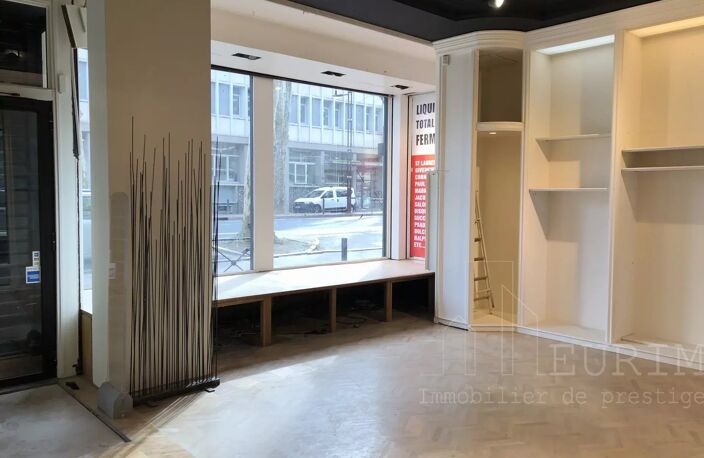 Local commercial — photo 3