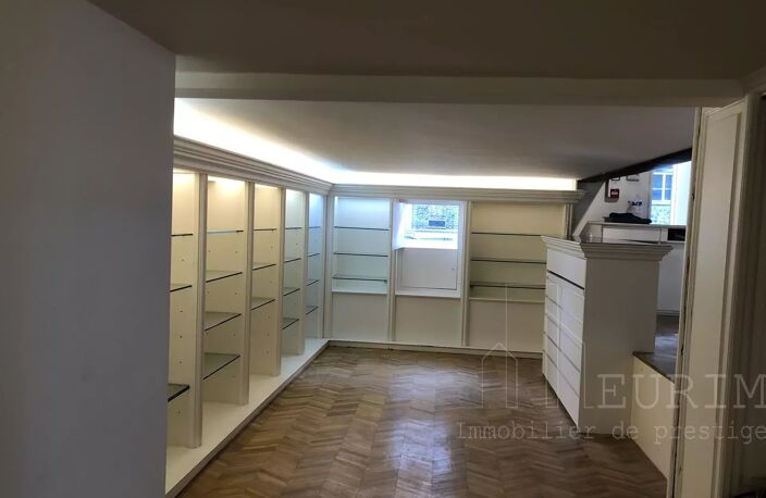 Local commercial — photo 5