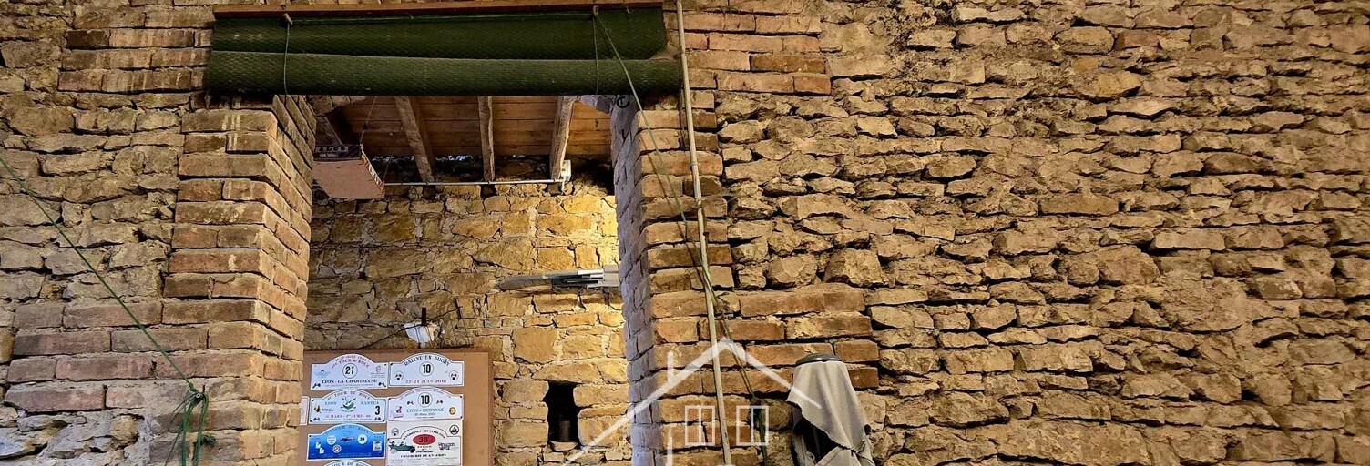 Maison 4 Pièces 100 m² à vendre à Val d'Oingt (69620)