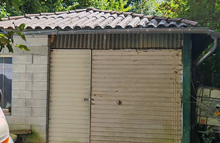 A VENDRE - Garage pouvant être transformé en habitation — photo 2